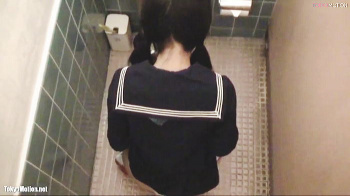 ＃盗撮的妄想ニュース＃【2回目】教え子ＪＣたちの排泄シーンを盗撮してＰＣに保存してオナってた中学教師＃Case245＃の画像