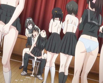 【エロアニメ】女子校生達が学校中でセックスしまくてアへ顔イキ悶え!!の画像