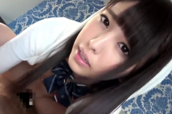 【シロウト動画】豪華なラブホテルに大興奮の制服姿シロウト女子！続き第二弾！白パーカー服に着替えて二回戦開始！これがまた可愛いんだ！騎乗位◎◎ バック◎の画像