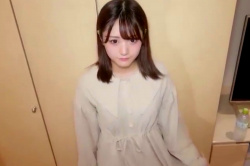 【無修正シロウト動画】異次元の可愛さ！透明感抜群神アイドル的見た目のシロウト女子が登場！緊縛するハードな撮影もバチコイ！イクときはゴム中出し！手コキ◎の画像