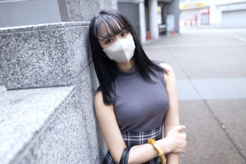 【無修正シロウト動画】高画質！ノースリーブ＆マキシスカート美人シロウト女子と待ち合わせしてハメ撮り！推定Ｅカップ美乳＆パイパン！続き後半で生中出し！の画像