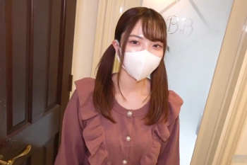 【無修正シロウト動画】販売元削除済！高画質！ツインテール栗毛色髪の可愛いシロウト女子ハメ撮り！未成熟合法ロリに興奮！最後勢い良く腹射！太もも◎目線◎の画像
