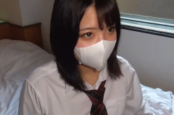 【エロシロウト動画】イマドキTikTok動画の投稿をする合法ティーン女子！Ｊ系制服に着替えてもらいサクッと生ハメＳＥＸ！ダラダラ見たくない人向け時短動画の画像