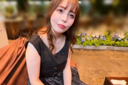 【無修正エロシロウト動画】メンエスで知り合ったウクライナハーフのおっとり愛嬌美人とカフェで会ってハメ撮り!続きの後半最後はやっぱり大量生中出しで決まり!の画像