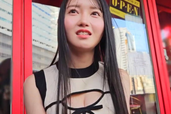 【エロシロウト動画】街角で振り返られるほど整ったビジュ黒直髪ロングＳＳＳ級上物女子ハメ撮り！綺麗な四つん這いエロボディ感じる喘ぎ声！続き後半最後は生中！の画像