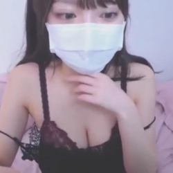 【ライブチャット】「私が勝手に食い込んじゃうだけですｗｗｗ」巨乳のエッチなお姉さんとエロチャット！の画像