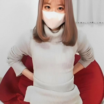【無修正ライブチャット】可愛い声の美容系専門学生Ｓ級素人女子がノリノリでパイパンＭ字接写くぱぁ＆放尿！続き後半電マで吐息が漏れる！ディルドもあるよ！の画像