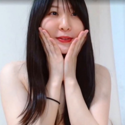 【無修正エロライブチャット】前から後ろから接写お○んこ丸見え!おとなしそうな黒髪ロング白肌女子が大胆エロライブ!顔出しする瞬間を見逃すな!美尻◎長時間◎の画像