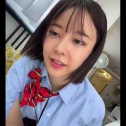 【エロライブチャット】Ｊ系制服コス美人女子が内申書の点数欲しさに自宅で先生とエロチャットＳＥＸイメプ！見つめフェラからの騎乗位！美巨乳水着シーンオナも！の画像