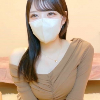 【無修正エロライブチャット】肩出しエッロいタイトミニワンピＳＳＳ級マスク美人御降臨！美尻Ｔバック美ボディからの裸美乳おもちゃだ！高画質◎長時間◎横画面◎の画像