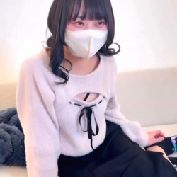 【エロライブチャット】男女ペア配信！たくさん喋って場を回す体育会系男子が可愛い系マスク女子を脱がせる！セクシー透け黒下着に注目だ！販売元削除済◎横画面◎の画像