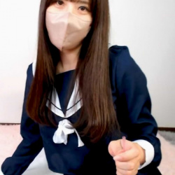【無修正エロライブチャット】茶髪ロング紺セーラーＳＳＳ級マスク女子降臨エロチャット！パール玉下着からの超接写電マ当て潮吹きだぞ！高画質◎長時間◎横画面◎の画像
