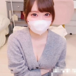 【丸見えエロライブチャット】パッチリ可愛い瞳の上物素人女子エロチャット！後半からハダカＭ字パイパンくぱぁ電マ当て！泣きボクロ◎白美乳◎超長時間◎横画面◎の画像