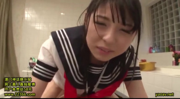 ◆中出し◆ＪＫコスプレしたソープ嬢が全身ローションまみれ！制服美女のヌレヌレの膣に大量中出しする！の画像