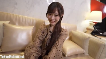 【美少女ハメ撮り】【潮吹き】【神回】超可愛いモデル体型の敏感お嬢様系素人美少女ちゃんが潮吹きさせられる度に『ごめんなさい』と言われるのが可愛すぎる♡の画像