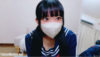 【美少女ライブチャット】【制服】カラコンが可愛いお洒落な隠れ巨乳美少女ちゃんがライブチャットでストリップ配信しちゃう♡の画像