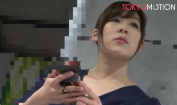 【美人な人妻痴漢企画】美人な人妻が電車で痴漢されて手マンアクメでイカされまくる♡綺麗なおマンコを汚す幸せ♪の画像