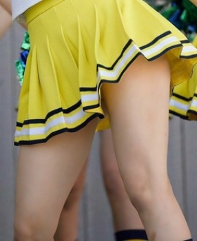 情熱チアガール画像集　エネルギーたっぷりの太ももがいっぱいの画像