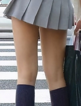 秋もやっぱりJKがイイ！！ちょうどいい季節に生足・ふとももをじっくり鑑賞の画像
