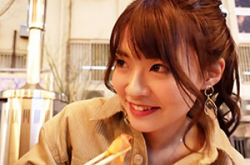 ちっぱい女子大生とパパ活セックス！インスタ娘がエロい下着でヤル気まんまん高層ホテルで夜景を見ながらの濃厚ゴム無しセックス！の画像