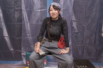 「マジックミラー号」工事現場で働くけんせつ女子がマシンバイブで潮吹き絶叫！中出し顔射の2連発の画像