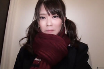 「個人撮影」美少女女子高生とショッピングモールのトイレで円光セックス！の画像