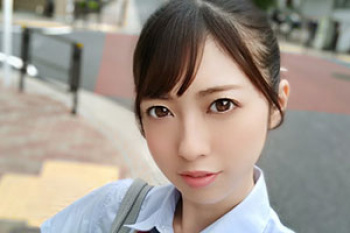 「 しろうとまんまん」小さなおっぱいが悩みの女子高生が「バストアップマッサージ」のエッチな施術に快感のあまりブリッジで連続爆イキ！の画像