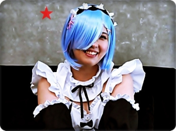 【無・素人】めちゃキュートなアニコス美少女が白人チンコに膣奥まで突きまくられ生中出しSEX♪の画像