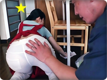 『もうイってるから許して!!』家事代行サービスの美人スタッフのエロいデカ尻に即ハメ杭打ち絶頂何度も中出し！の画像