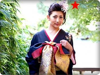 【無】艶やかな着物姿のはんなり美人お姉さんを全裸にして激ハメ生中出し性交♪白鳥ゆなの画像