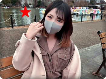 【動画・無修正】（個人撮影）『イクイクイク!!』清楚な顔立ちの美少女が性欲剥き出しで生チンコ咥え腰振りザーメン搾り中出しエッチ♪の画像