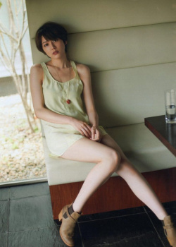 長澤まさみの脚を見てペニスが爆発してしまいましたの画像