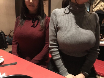 【画像】巨乳が着るとクッソエロく見えるニットおっぱいｗｗｗｗｗの画像