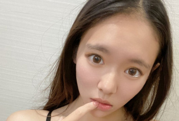 JK2年生（17）クラスメイトにシコられ過ぎてザーメンまみれにされてしまうｗｗｗｗｗｗｗｗの画像