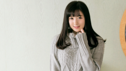 【鈴原エミリ】こんな可愛い子がw 肌が白くて綺麗な美少女をデートからラブホに連れ込んで濃厚愛のある騎乗位SEXの画像