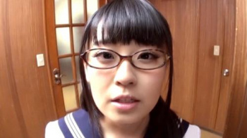 【女子校生】おじちゃん達は誰ぇ？町内会のおじさんが訪れて、いつもべろべろ濃厚キスをおねだりするJKと生ハメ性交の画像