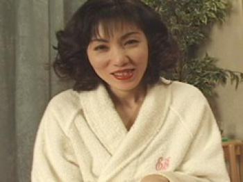 【無修正】セレブ奥様のはしたないアソコ　細川玲子の画像