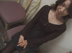 【無修正】麻生みどり　「デパートで働いているちょい美熟女」の画像