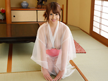 【無】美涼りな　巨乳で美人女将がアナルまで舐めるご奉仕！の画像