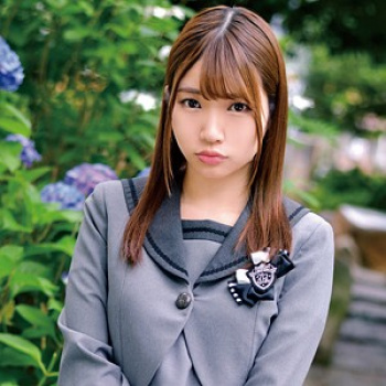 【Mitsuha】サラサラヘアの美少女が…次世代スター候補のアイドルが変態プロデューサーの毒牙に堕ちて！チンコ咥えて喉奥突かれ綺麗なオマンコに生ハメ中出しの画像
