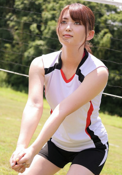 【茉宮なぎ 吉根ゆりあ 音琴るい】合宿中の美少女達と変態男がアナルセックス！リモバイで肛門を弄ばれぶっといチンコで激突きの尻穴にザーメン中出しの画像