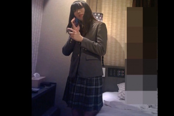 【無修正エムオクンエロ動画】ガチＪ系制服シロウト女子降臨！援○ラブホＳＥＸ隠し撮りしっかりゴム中イキ！最後着替えシーン＆リアルプラベ通話もある続き後半！の画像