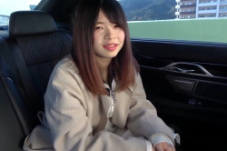 【無修正エムオクンエロ動画】横画面!白肌&黒ニーハイブーツ姿ロリカワ系素人ムチ女子が車内フェラ抜き!推定Gカップ美爆乳に大興奮!極太チ○ポ最後は口内だ!の画像