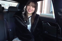 【無修正エムオクンエロ動画】横画面！乃◯坂系合法ティーン女子車内フェラ抜き撮影！ウブな反応に大興奮！でもフェラはバキュームｗそのまま口内で吸い尽くすぞ！の画像