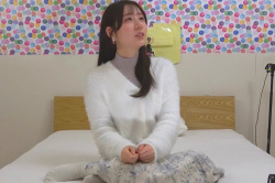 【無修正エムオクンエロ動画】海外ＡＶにオーディションで行った日本美人女性がそのままハメ撮り開始だ！続き後半最後はバック生中出し！美脚◎モリマン◎横画面◎の画像