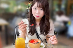 【無修正エムオクンエロ動画】現役美容師アシスタントが給料安過ぎて個撮ＡＶに応募！可愛いワンピ原石系ロリカワ女子！最後パイパン生中！販売元削除済◎横画面◎の画像