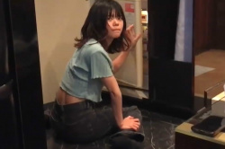 【無修正エムオクンエロ動画】元気いっぱいヘソ出しイマドキ合法ティーン女子とラブホでプライベート会話たっぷりＳＥＸ流出前半戦！スタイル抜群クビレ◎喘ぎ声◎の画像