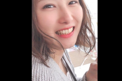 【丸見えエロエムオクン動画】完全素人２０代女子のプライベートおせっせが何故か大流出！削除される前に観ておこう！キレイな写真付きだ！販売元削除済◎縦画面◎の画像