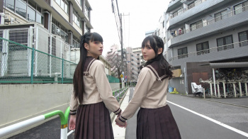 腰のフリ方がオトコノコの画像