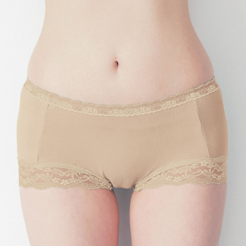 エロいモデルならどんな下着でもの画像